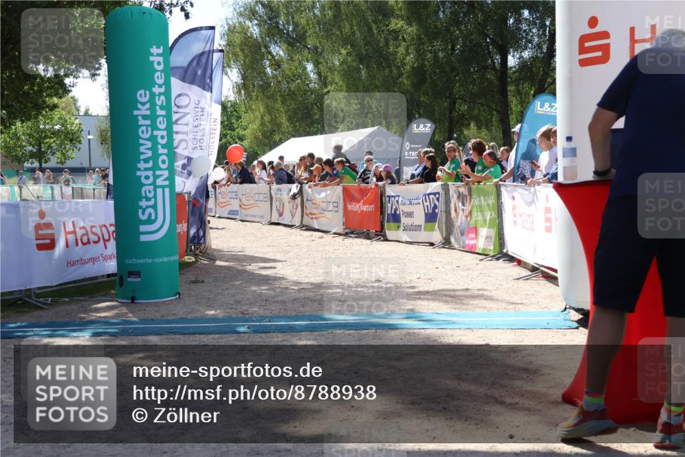 07.09.2025 - 19. Norderstedt Triathlon Zöllner http://msf.ph/oto/8788938 07.09.2025 13:47:50 Ziel 349 meine-sportfotos.de