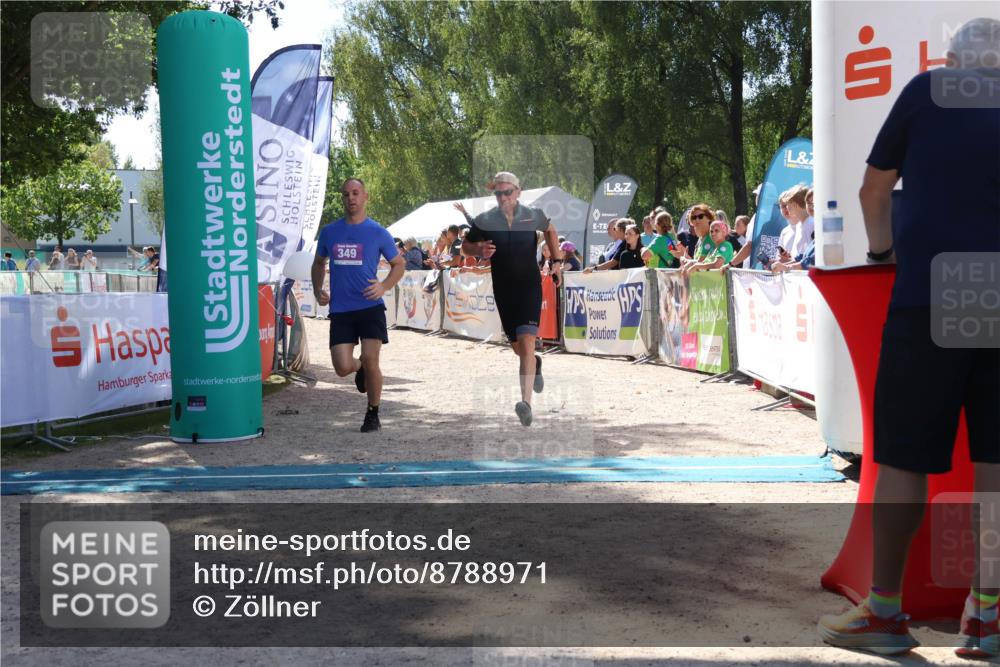 07.09.2025 - 19. Norderstedt Triathlon Zöllner http://msf.ph/oto/8788971 07.09.2025 13:47:54 Ziel 349 meine-sportfotos.de