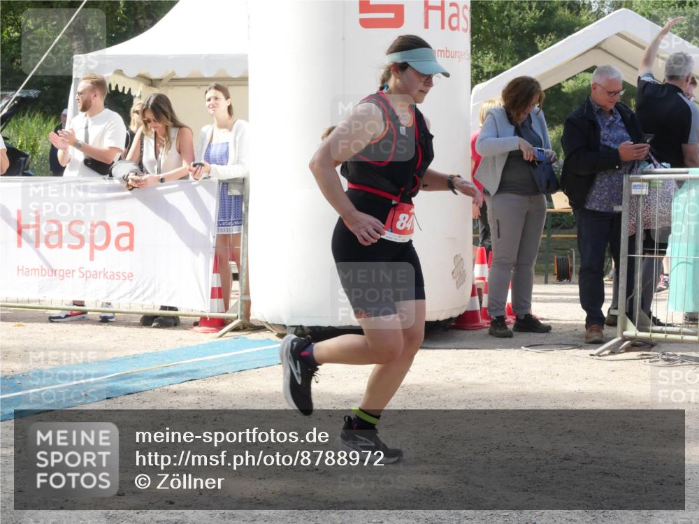 07.09.2025 - 19. Norderstedt Triathlon Zöllner http://msf.ph/oto/8788972 07.09.2025 13:57:42 Ziel 841 meine-sportfotos.de