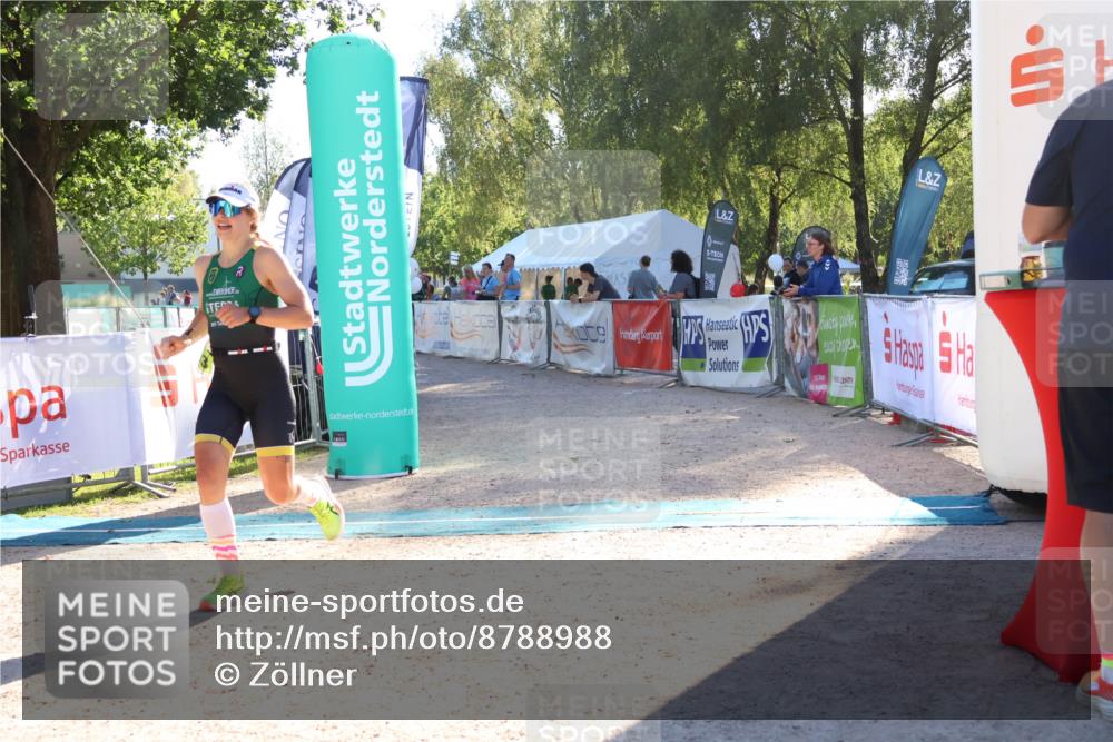 07.09.2025 - 19. Norderstedt Triathlon Zöllner http://msf.ph/oto/8788988 07.09.2025 16:13:50 Ziel 469, 1503 meine-sportfotos.de
