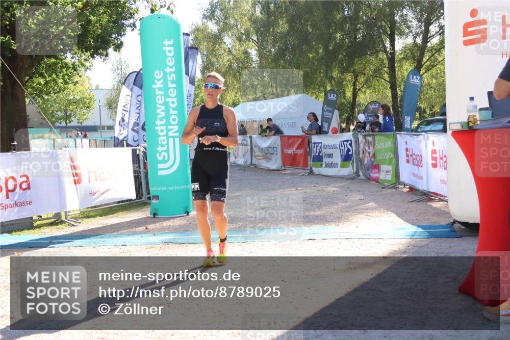 07.09.2025 - 19. Norderstedt Triathlon Zöllner http://msf.ph/oto/8789025 07.09.2025 16:13:55 Ziel 469, 1503 meine-sportfotos.de