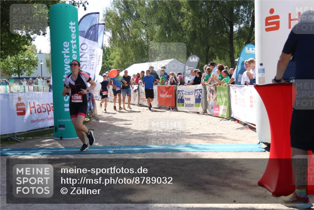 07.09.2025 - 19. Norderstedt Triathlon Zöllner http://msf.ph/oto/8789032 07.09.2025 13:48:14 Ziel 311, 777, 1298 meine-sportfotos.de