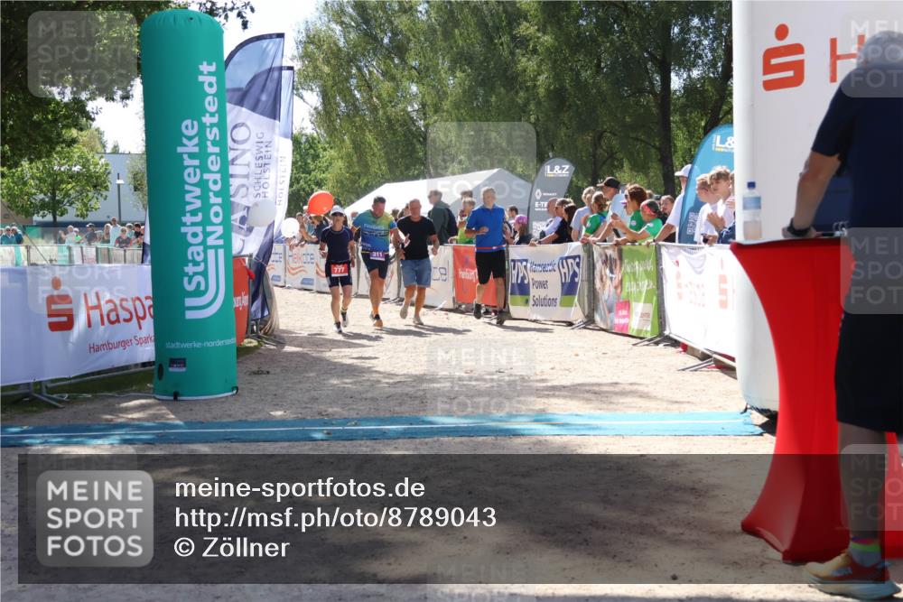 07.09.2025 - 19. Norderstedt Triathlon Zöllner http://msf.ph/oto/8789043 07.09.2025 13:48:15 Ziel 311, 777, 1298 meine-sportfotos.de