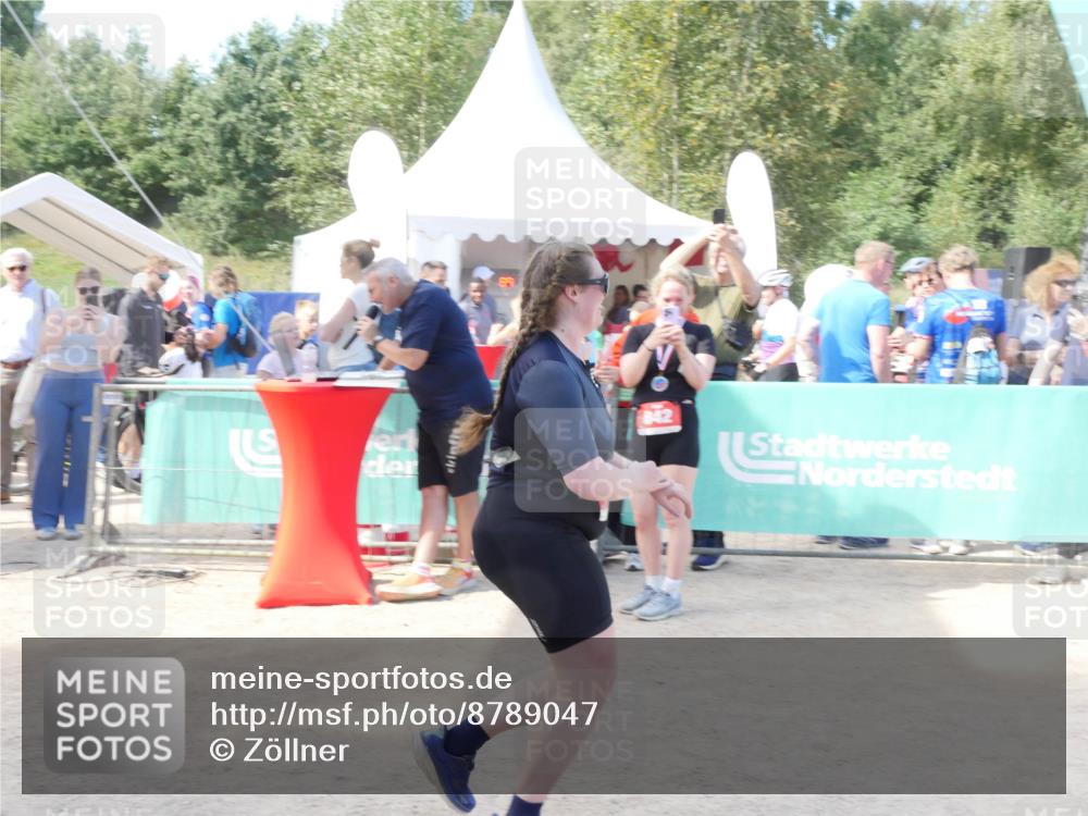 07.09.2025 - 19. Norderstedt Triathlon Zöllner http://msf.ph/oto/8789047 07.09.2025 13:59:40 Ziel 211 meine-sportfotos.de