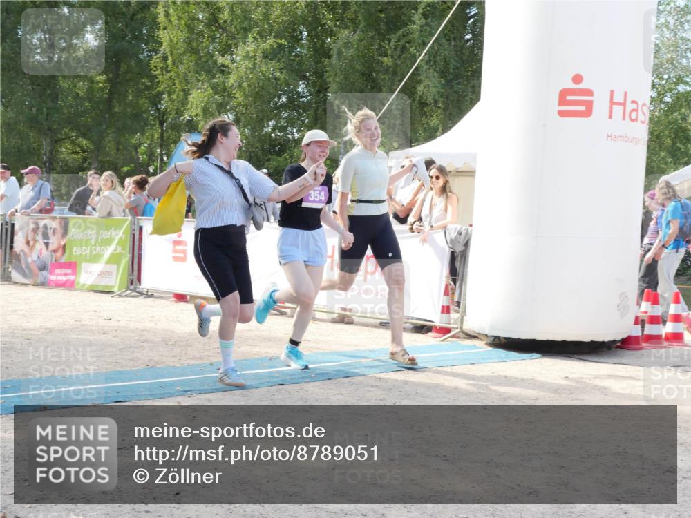 07.09.2025 - 19. Norderstedt Triathlon Zöllner http://msf.ph/oto/8789051 07.09.2025 13:59:46 Ziel 354 meine-sportfotos.de