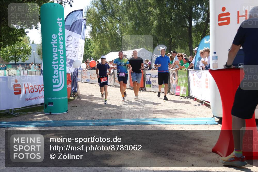 07.09.2025 - 19. Norderstedt Triathlon Zöllner http://msf.ph/oto/8789062 07.09.2025 13:48:17 Ziel 311, 777, 1298 meine-sportfotos.de
