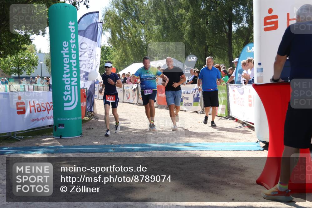 07.09.2025 - 19. Norderstedt Triathlon Zöllner http://msf.ph/oto/8789074 07.09.2025 13:48:17 Ziel 311, 777, 1298 meine-sportfotos.de