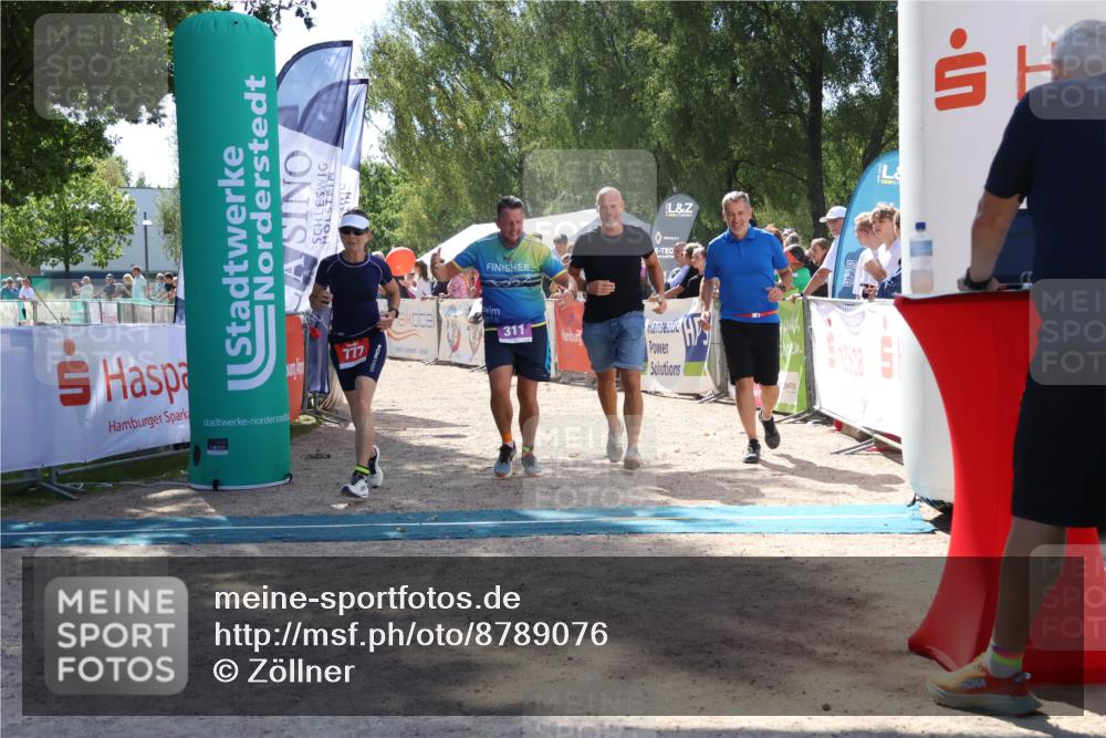 07.09.2025 - 19. Norderstedt Triathlon Zöllner http://msf.ph/oto/8789076 07.09.2025 13:48:18 Ziel 311, 777, 1298 meine-sportfotos.de