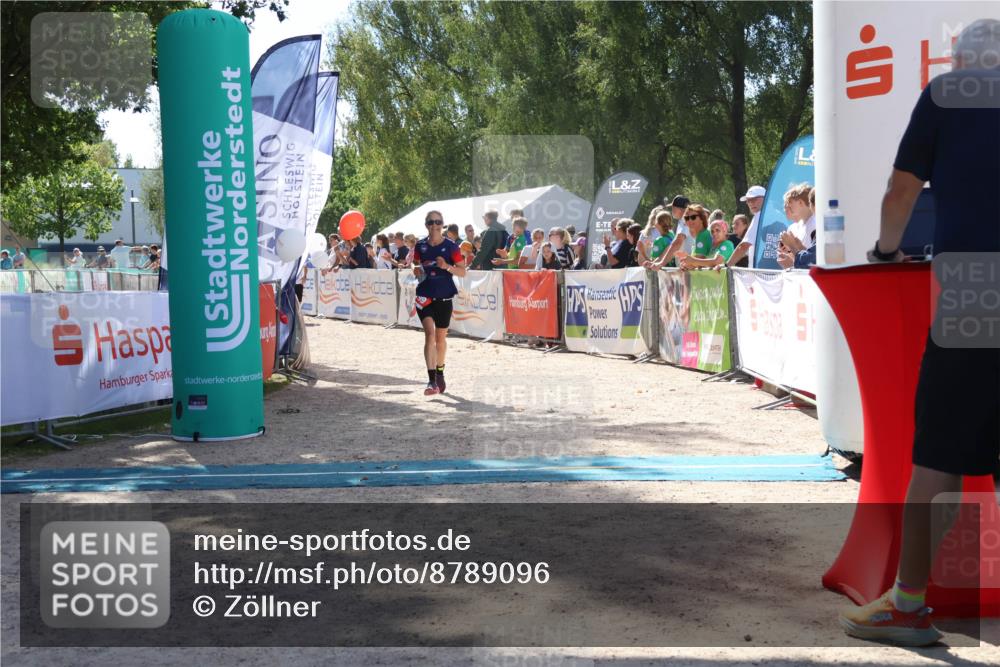 07.09.2025 - 19. Norderstedt Triathlon Zöllner http://msf.ph/oto/8789096 07.09.2025 13:48:22 Ziel 311, 352, 777, 799 meine-sportfotos.de