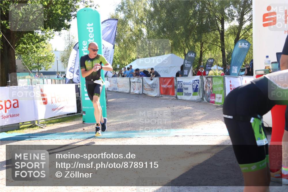 07.09.2025 - 19. Norderstedt Triathlon Zöllner http://msf.ph/oto/8789115 07.09.2025 16:15:44 Ziel 1483 meine-sportfotos.de