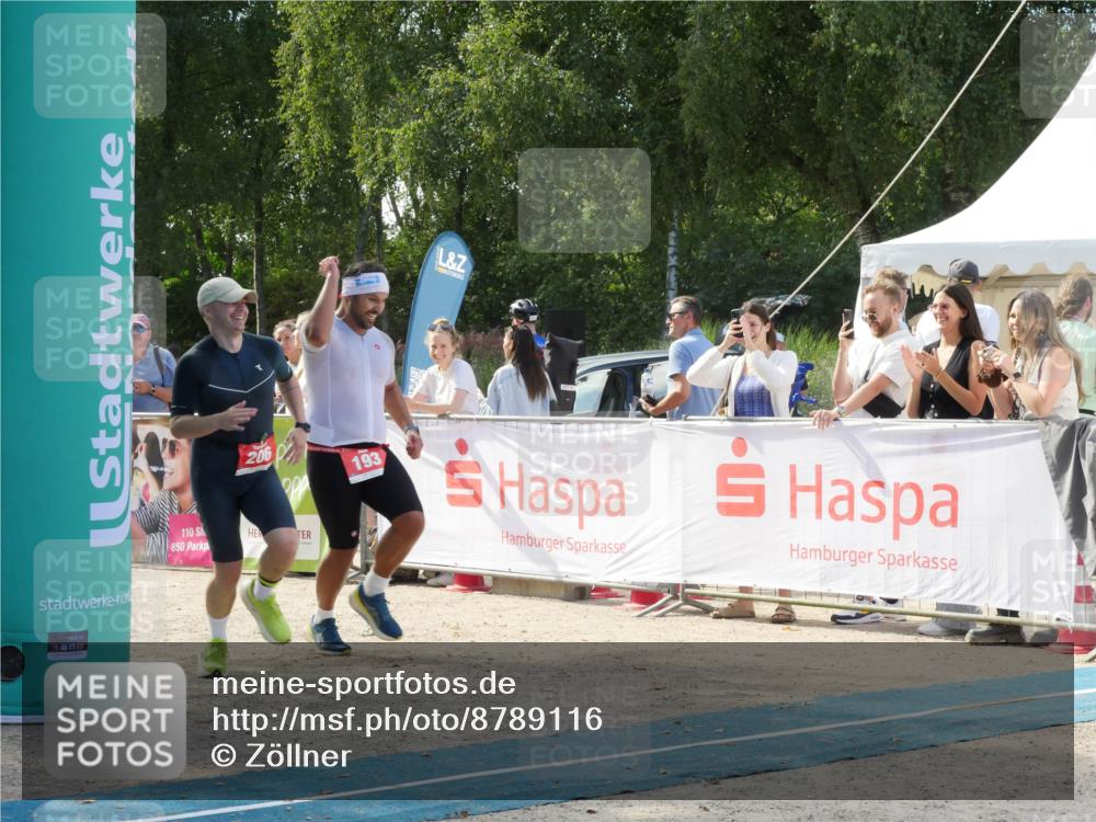 07.09.2025 - 19. Norderstedt Triathlon Zöllner http://msf.ph/oto/8789116 07.09.2025 14:01:53 Ziel 193, 206 meine-sportfotos.de