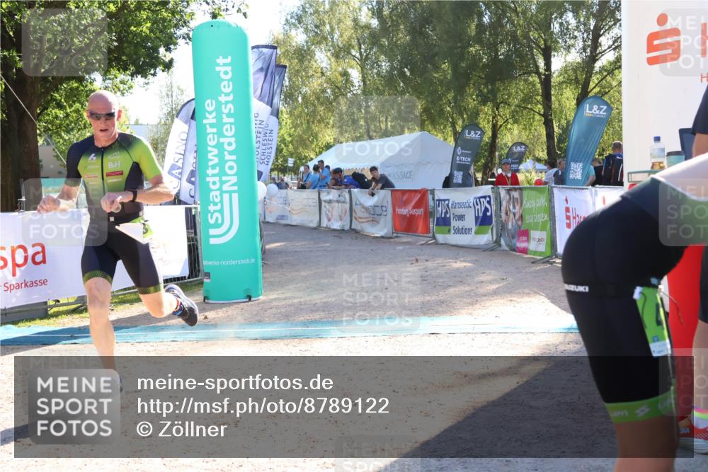 07.09.2025 - 19. Norderstedt Triathlon Zöllner http://msf.ph/oto/8789122 07.09.2025 16:15:45 Ziel 1483 meine-sportfotos.de