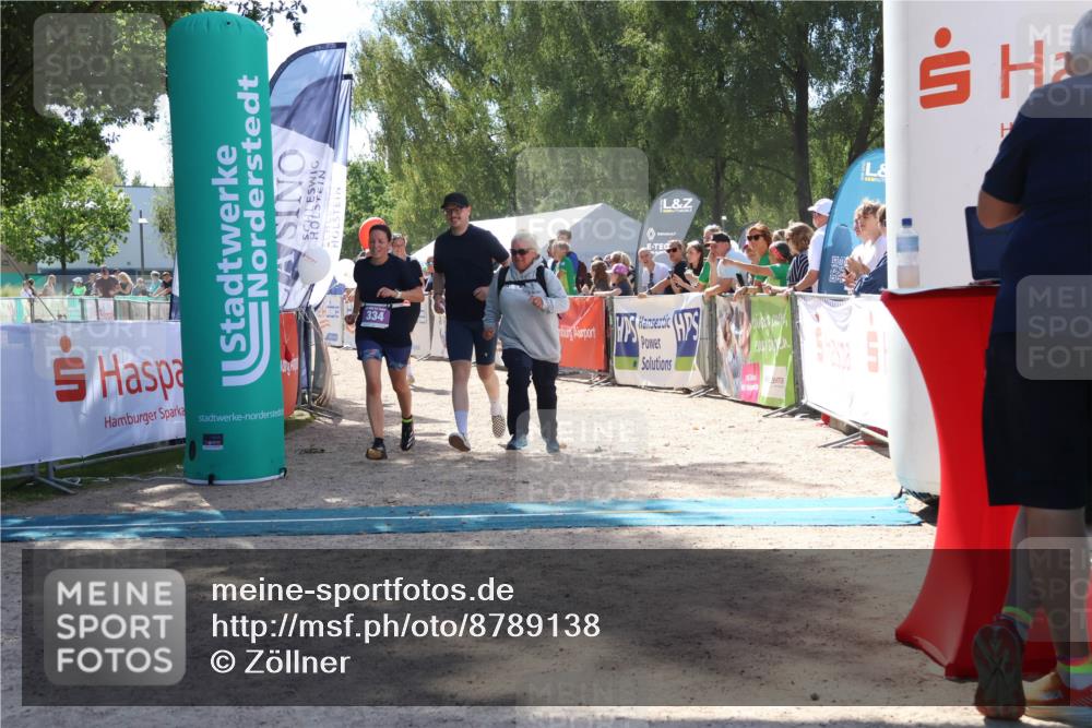 07.09.2025 - 19. Norderstedt Triathlon Zöllner http://msf.ph/oto/8789138 07.09.2025 13:48:40 Ziel 334, 1344 meine-sportfotos.de