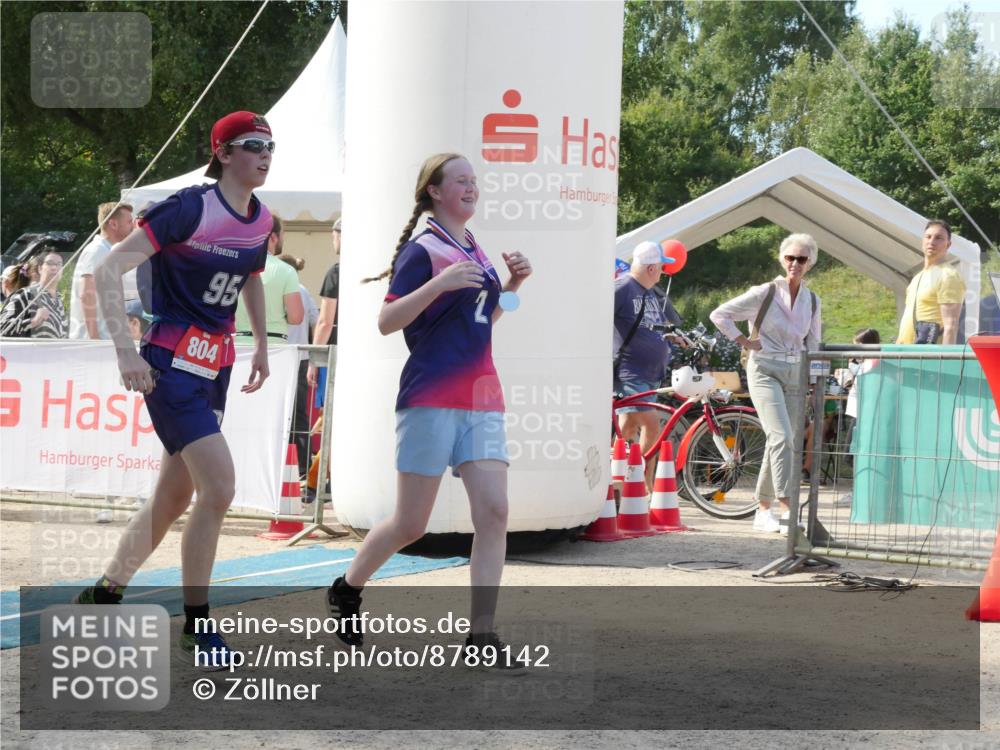 07.09.2025 - 19. Norderstedt Triathlon Zöllner http://msf.ph/oto/8789142 07.09.2025 14:03:08 Ziel 804 meine-sportfotos.de
