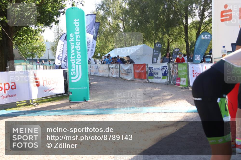 07.09.2025 - 19. Norderstedt Triathlon Zöllner http://msf.ph/oto/8789143 07.09.2025 16:15:46 Ziel 1483 meine-sportfotos.de