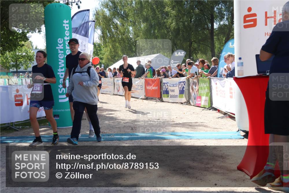 07.09.2025 - 19. Norderstedt Triathlon Zöllner http://msf.ph/oto/8789153 07.09.2025 13:48:42 Ziel 153, 334, 1292, 1344 meine-sportfotos.de