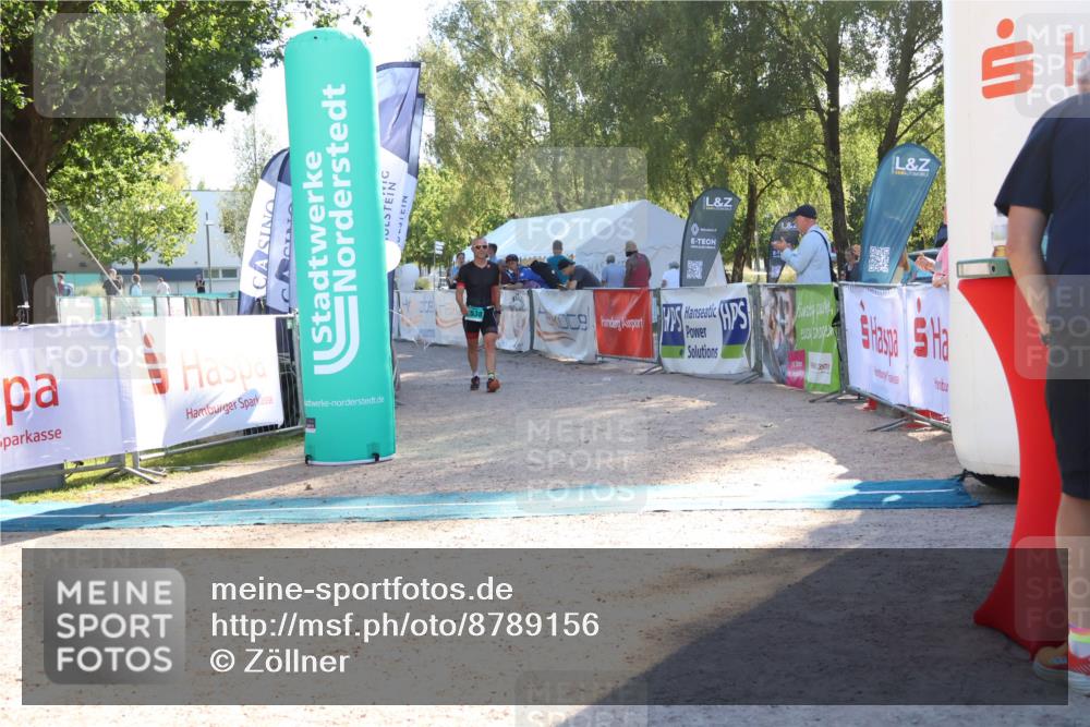 07.09.2025 - 19. Norderstedt Triathlon Zöllner http://msf.ph/oto/8789156 07.09.2025 16:16:47 Ziel  meine-sportfotos.de