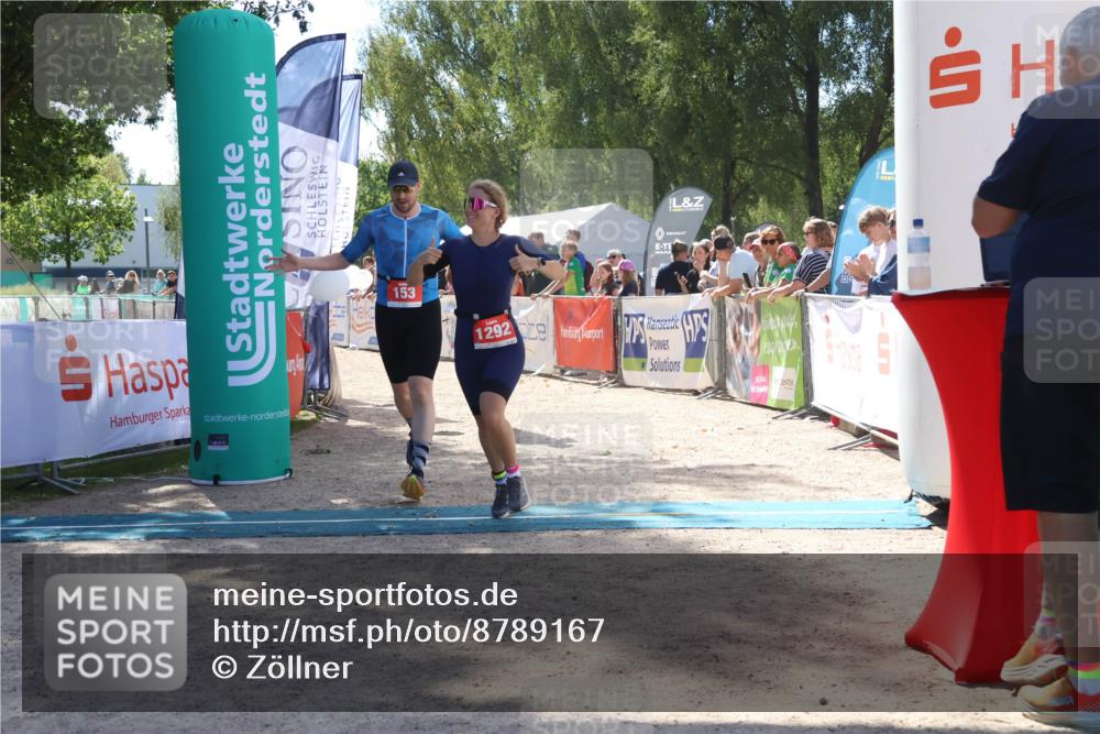 07.09.2025 - 19. Norderstedt Triathlon Zöllner http://msf.ph/oto/8789167 07.09.2025 13:48:47 Ziel 153, 264, 334, 1292, 1344 meine-sportfotos.de