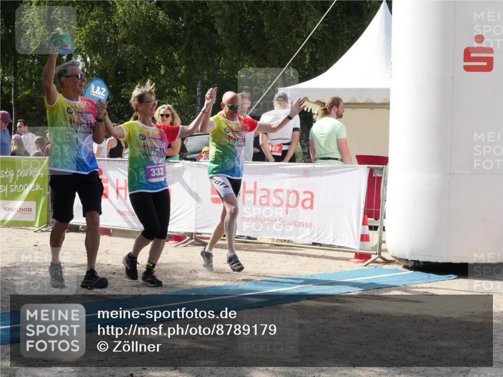 07.09.2025 - 19. Norderstedt Triathlon Zöllner http://msf.ph/oto/8789179 07.09.2025 14:05:33 Ziel 332 meine-sportfotos.de