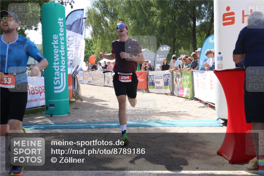 07.09.2025 - 19. Norderstedt Triathlon Zöllner http://msf.ph/oto/8789186 07.09.2025 13:48:48 Ziel 153, 264, 1292, 1344 meine-sportfotos.de