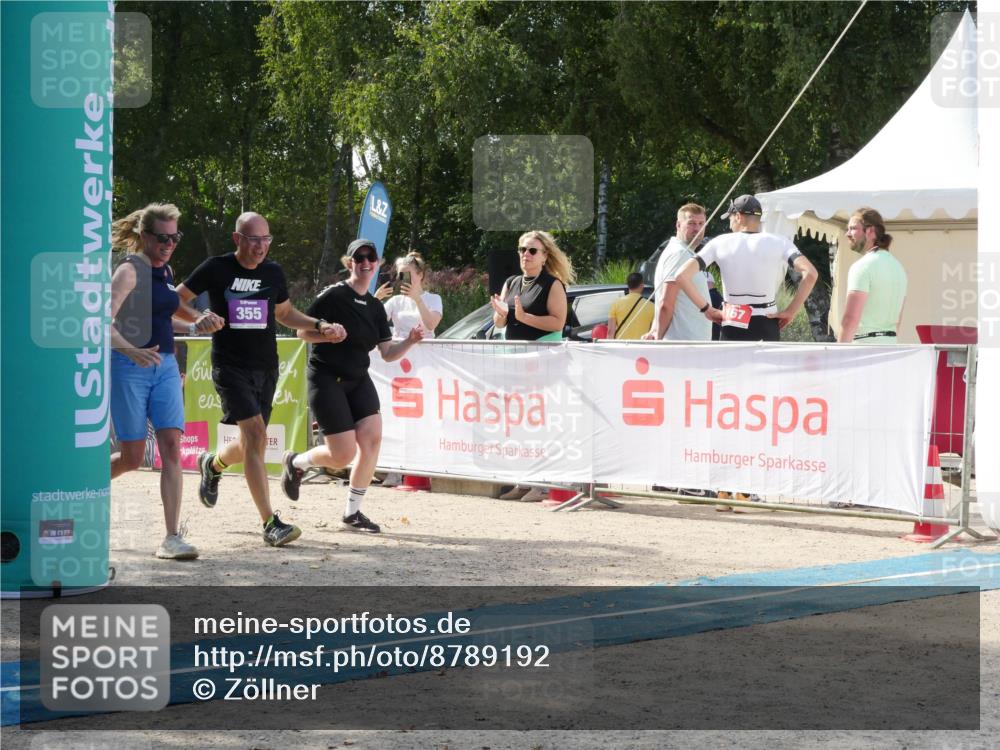 07.09.2025 - 19. Norderstedt Triathlon Zöllner http://msf.ph/oto/8789192 07.09.2025 14:06:29 Ziel 355 meine-sportfotos.de