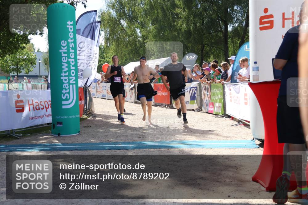07.09.2025 - 19. Norderstedt Triathlon Zöllner http://msf.ph/oto/8789202 07.09.2025 13:49:24 Ziel 320, 789 meine-sportfotos.de