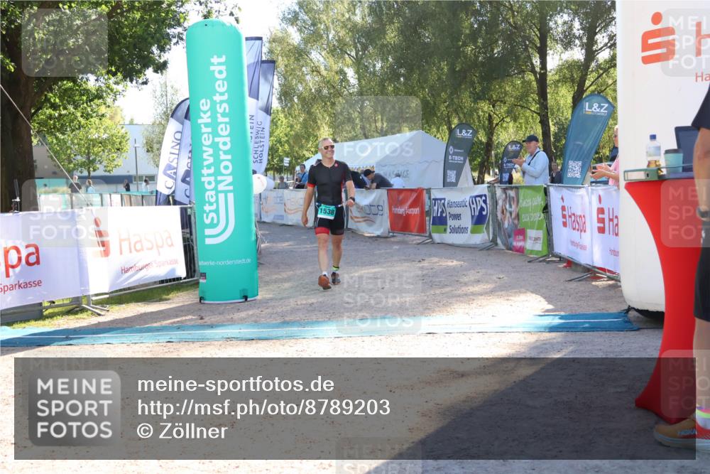 07.09.2025 - 19. Norderstedt Triathlon Zöllner http://msf.ph/oto/8789203 07.09.2025 16:16:51 Ziel 1538 meine-sportfotos.de