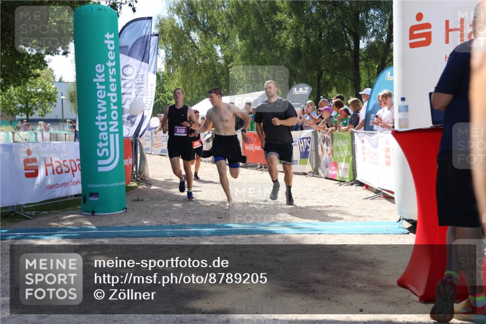 07.09.2025 - 19. Norderstedt Triathlon Zöllner http://msf.ph/oto/8789205 07.09.2025 13:49:24 Ziel 320, 789 meine-sportfotos.de