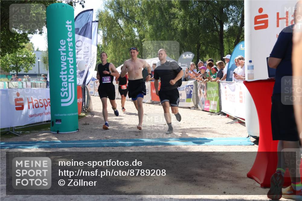 07.09.2025 - 19. Norderstedt Triathlon Zöllner http://msf.ph/oto/8789208 07.09.2025 13:49:24 Ziel 320, 789 meine-sportfotos.de