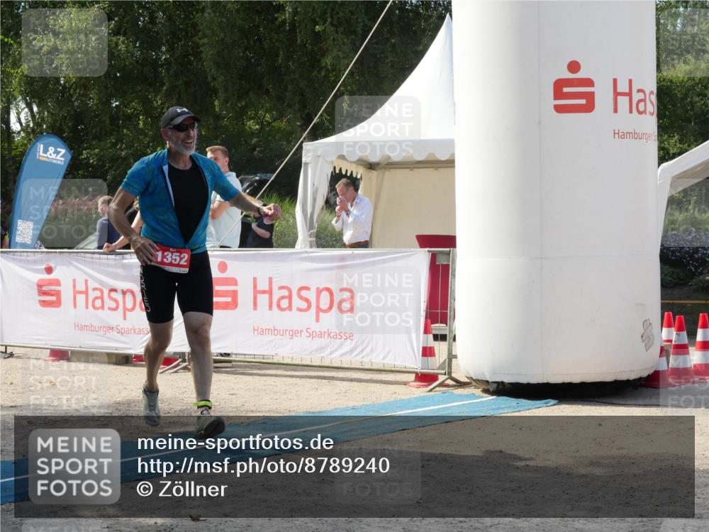 07.09.2025 - 19. Norderstedt Triathlon Zöllner http://msf.ph/oto/8789240 07.09.2025 14:10:08 Ziel 1352 meine-sportfotos.de
