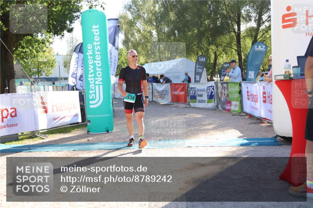 07.09.2025 - 19. Norderstedt Triathlon Zöllner http://msf.ph/oto/8789242 07.09.2025 16:16:54 Ziel 1538 meine-sportfotos.de