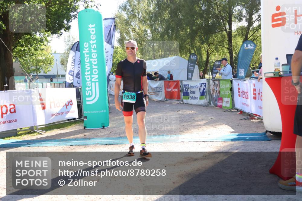 07.09.2025 - 19. Norderstedt Triathlon Zöllner http://msf.ph/oto/8789258 07.09.2025 16:16:55 Ziel 1538 meine-sportfotos.de