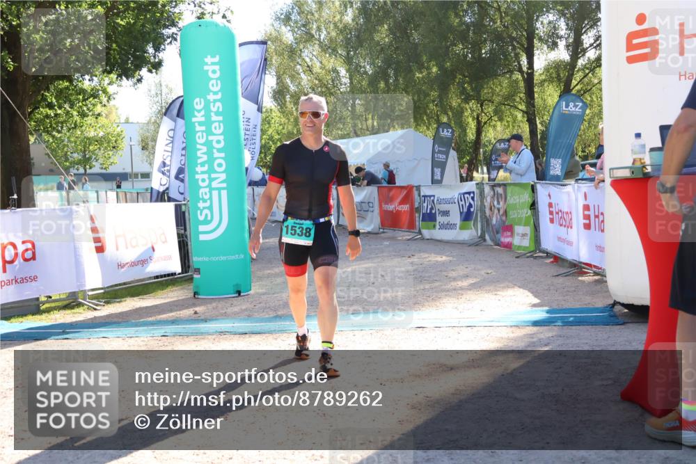 07.09.2025 - 19. Norderstedt Triathlon Zöllner http://msf.ph/oto/8789262 07.09.2025 16:16:55 Ziel 1538 meine-sportfotos.de