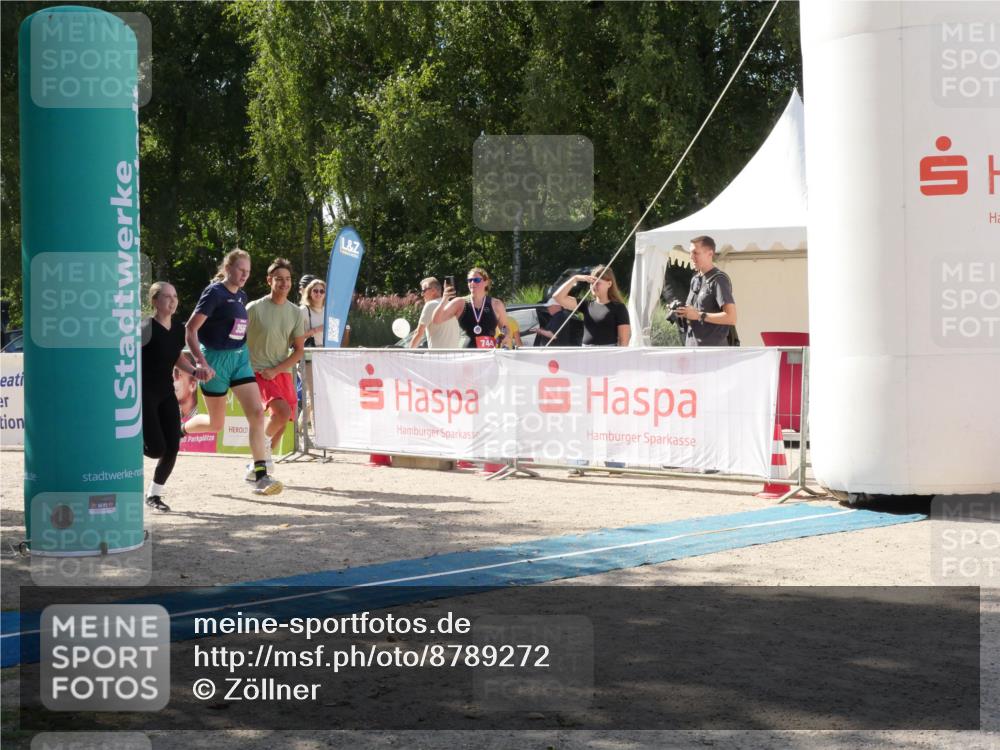 07.09.2025 - 19. Norderstedt Triathlon Zöllner http://msf.ph/oto/8789272 07.09.2025 14:16:14 Ziel 356 meine-sportfotos.de