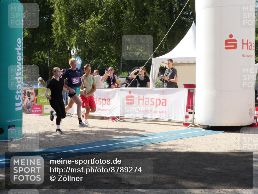 07.09.2025 - 19. Norderstedt Triathlon Zöllner http://msf.ph/oto/8789274 07.09.2025 14:16:15 Ziel 356 meine-sportfotos.de