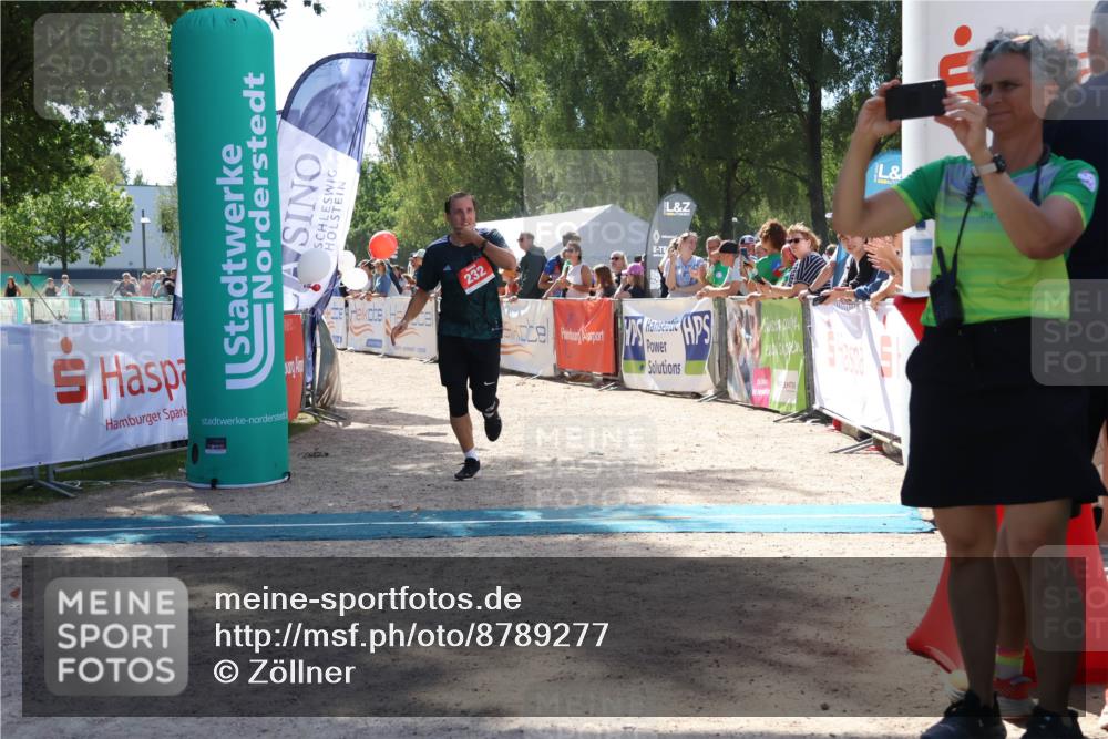 07.09.2025 - 19. Norderstedt Triathlon Zöllner http://msf.ph/oto/8789277 07.09.2025 13:50:29 Ziel 232 meine-sportfotos.de