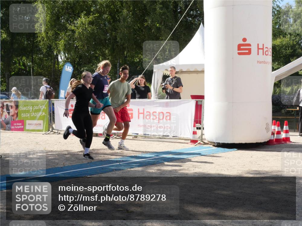 07.09.2025 - 19. Norderstedt Triathlon Zöllner http://msf.ph/oto/8789278 07.09.2025 14:16:15 Ziel 356 meine-sportfotos.de