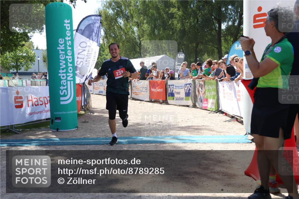 07.09.2025 - 19. Norderstedt Triathlon Zöllner http://msf.ph/oto/8789285 07.09.2025 13:50:30 Ziel 232 meine-sportfotos.de