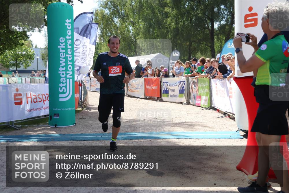 07.09.2025 - 19. Norderstedt Triathlon Zöllner http://msf.ph/oto/8789291 07.09.2025 13:50:30 Ziel 232 meine-sportfotos.de