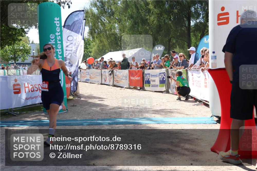 07.09.2025 - 19. Norderstedt Triathlon Zöllner http://msf.ph/oto/8789316 07.09.2025 13:51:07 Ziel 1389 meine-sportfotos.de