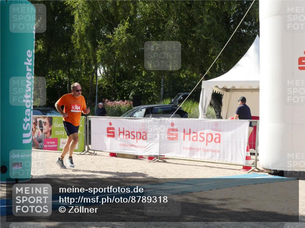 07.09.2025 - 19. Norderstedt Triathlon Zöllner http://msf.ph/oto/8789318 07.09.2025 14:26:19 Ziel 1304 meine-sportfotos.de