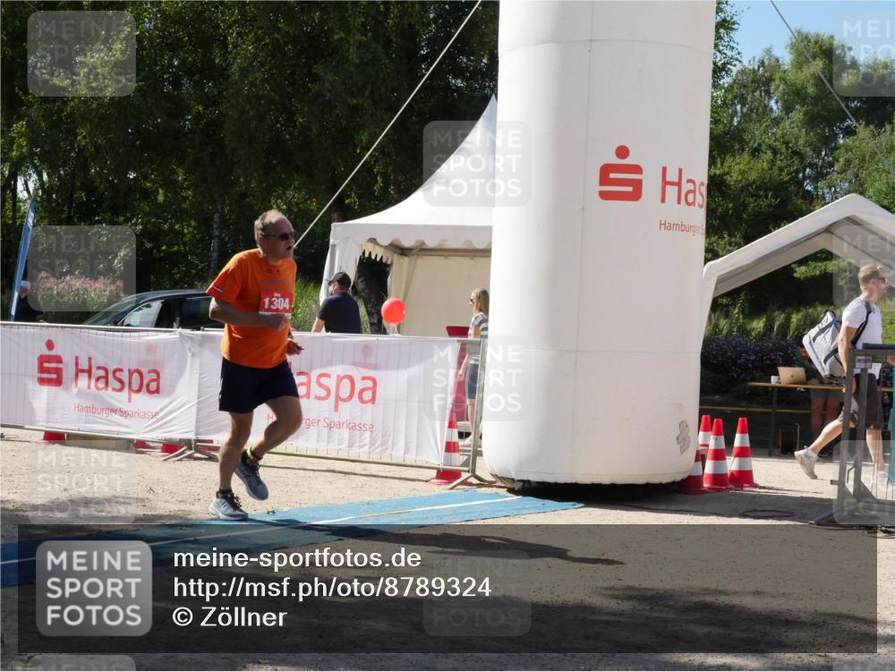 07.09.2025 - 19. Norderstedt Triathlon Zöllner http://msf.ph/oto/8789324 07.09.2025 14:26:20 Ziel 1304 meine-sportfotos.de