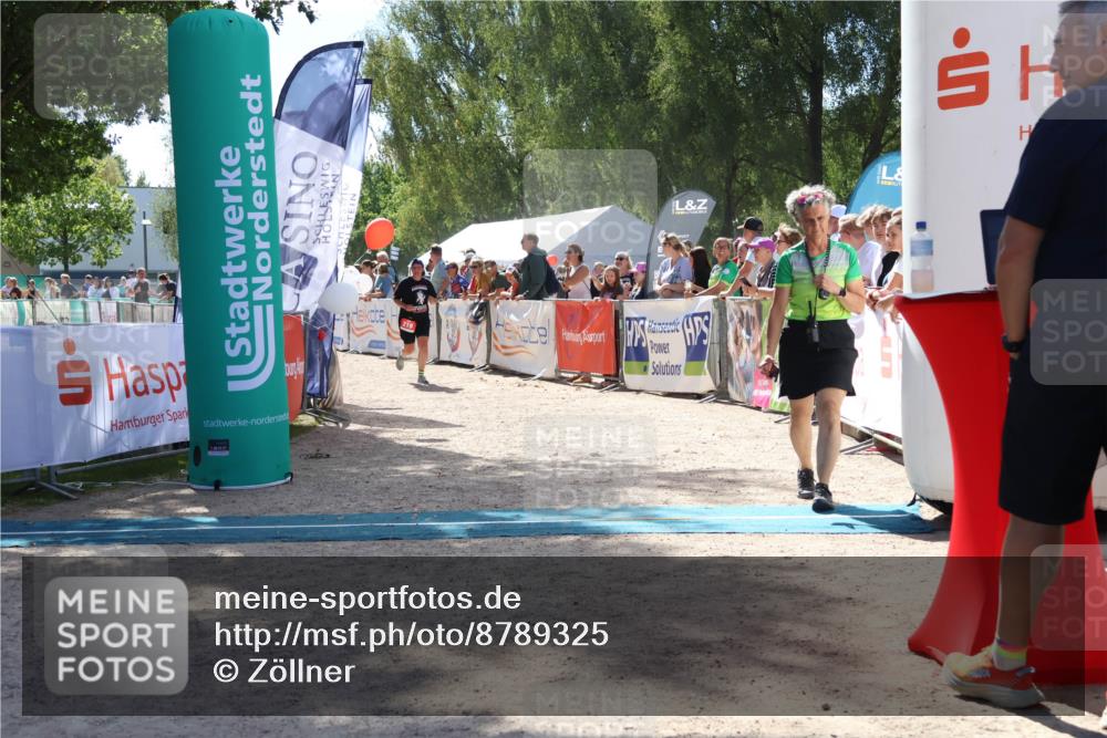 07.09.2025 - 19. Norderstedt Triathlon Zöllner http://msf.ph/oto/8789325 07.09.2025 13:51:14 Ziel 219 meine-sportfotos.de