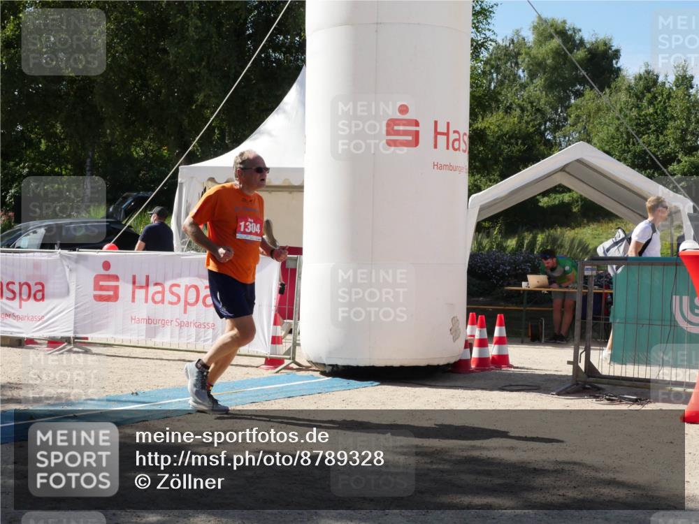 07.09.2025 - 19. Norderstedt Triathlon Zöllner http://msf.ph/oto/8789328 07.09.2025 14:26:20 Ziel 1304 meine-sportfotos.de