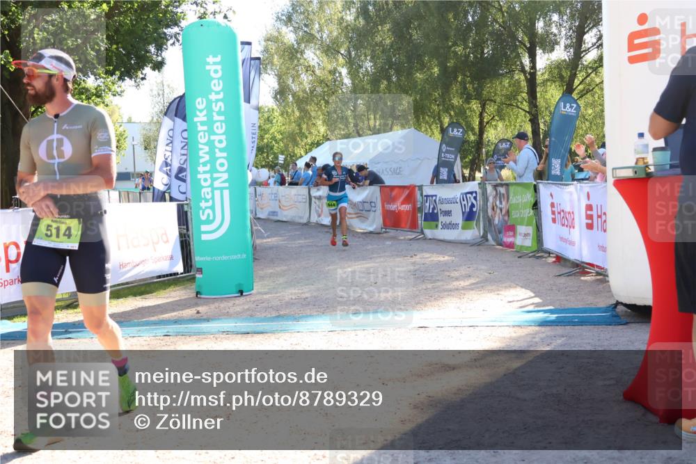07.09.2025 - 19. Norderstedt Triathlon Zöllner http://msf.ph/oto/8789329 07.09.2025 16:17:09 Ziel 444, 514 meine-sportfotos.de