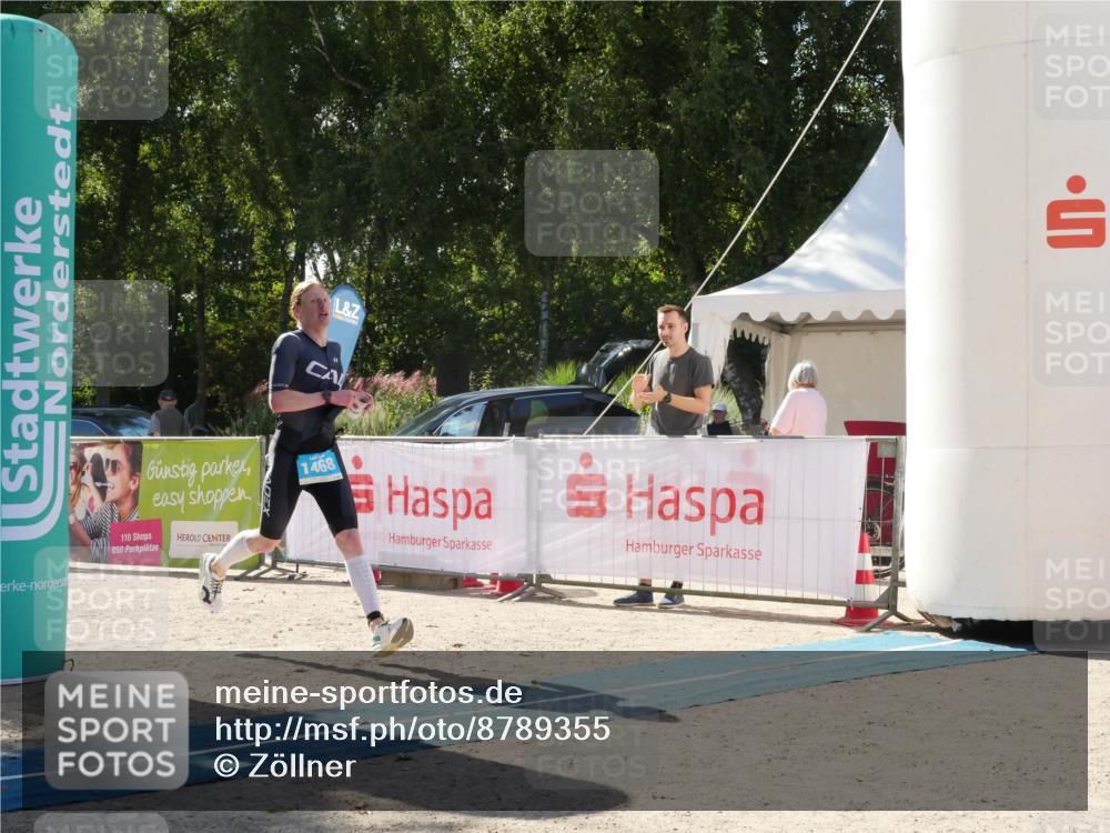 07.09.2025 - 19. Norderstedt Triathlon Zöllner http://msf.ph/oto/8789355 07.09.2025 15:02:09 Ziel 1468 meine-sportfotos.de