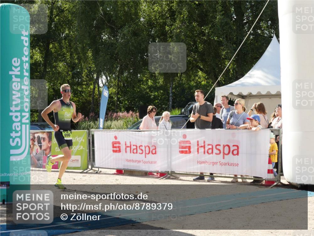 07.09.2025 - 19. Norderstedt Triathlon Zöllner http://msf.ph/oto/8789379 07.09.2025 15:02:53 Ziel 996 meine-sportfotos.de