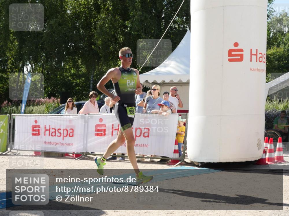 07.09.2025 - 19. Norderstedt Triathlon Zöllner http://msf.ph/oto/8789384 07.09.2025 15:02:53 Ziel 996 meine-sportfotos.de