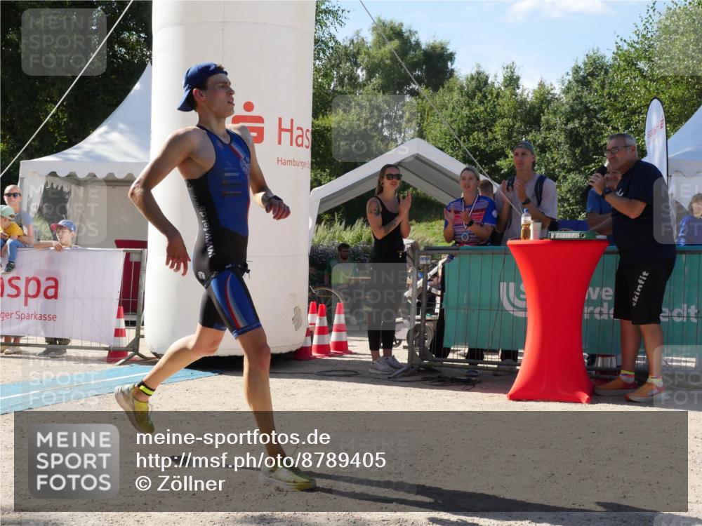 07.09.2025 - 19. Norderstedt Triathlon Zöllner http://msf.ph/oto/8789405 07.09.2025 15:05:21 Ziel 392 meine-sportfotos.de