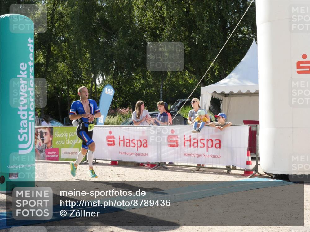 07.09.2025 - 19. Norderstedt Triathlon Zöllner http://msf.ph/oto/8789436 07.09.2025 15:11:38 Ziel 1041 meine-sportfotos.de